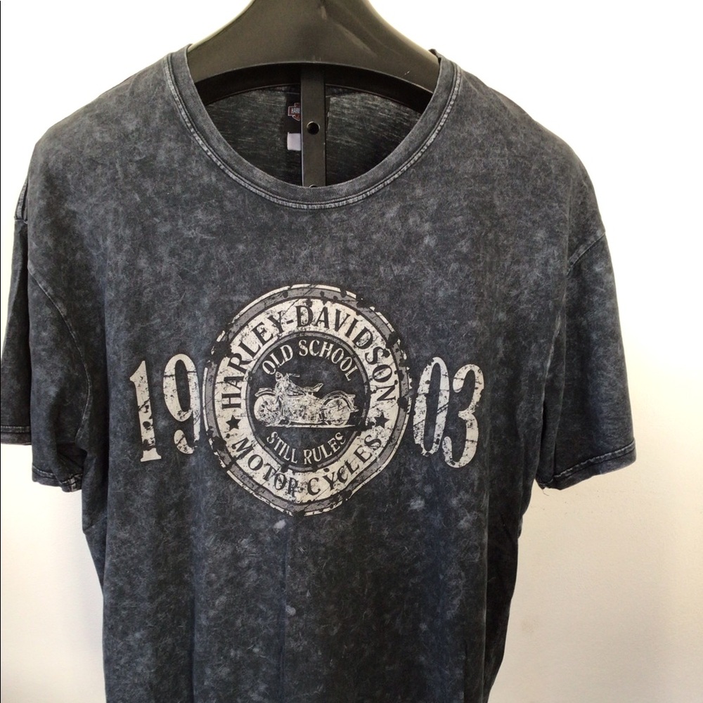 Harley Davidson men’s shirts size XL
